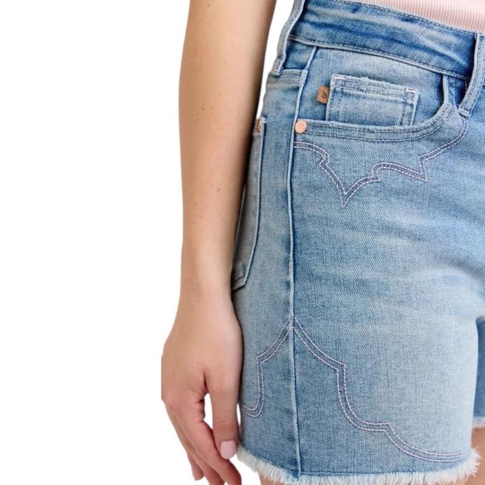 Judy Blue High Rise Cut Off Shorts Western Embroidery Detail Stretch Denim NWT - Picture 7 of 12